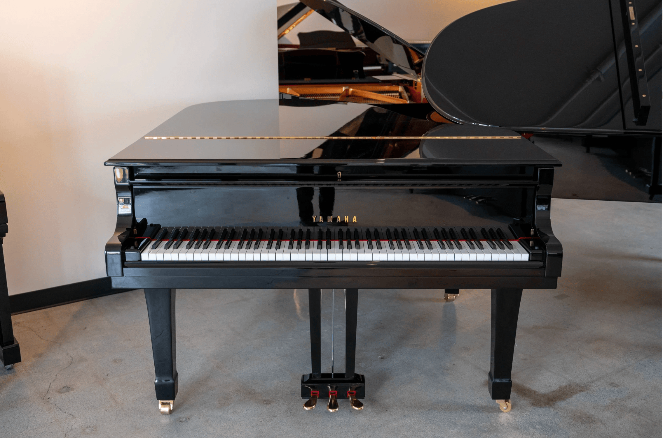 YAMAHA C3 - New Strings — Seattle Piano Company